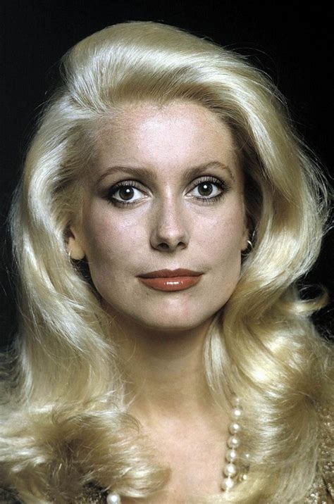 catherine deneuve born.